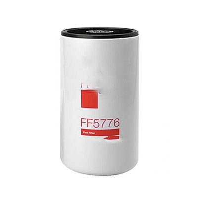 P555776 FF5776 Parti di motori diesel Elemento filtro del carburante per trattori 2864993
