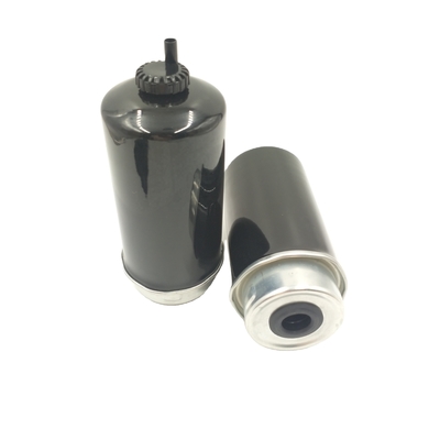 Filtro di separazione dell'acqua dal combustibile RE541925 P551422 73326640 32007446 RE521538 per mietitrebbie