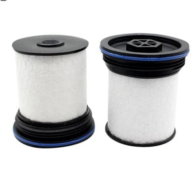 04726067AA Separatore di carburante/acqua Elemento filtro del carburante per parti del motore del trattore da escavatore