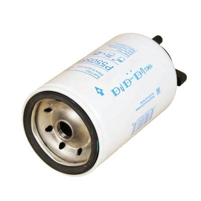 Filtro di carburante per camion Modello 01174482 P550588 A65C 3905864M91 1930010 SP831 11670469600