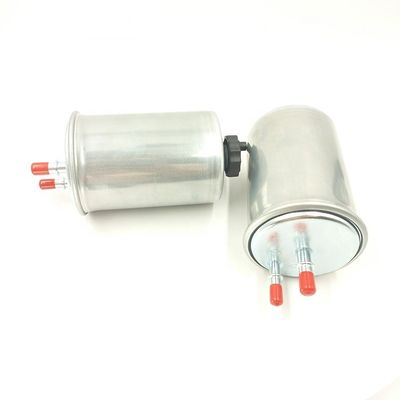 Elemento di filtro del carburante P765325 SP1293 FSM4246 32007057 per lavori di costruzione di escavatori