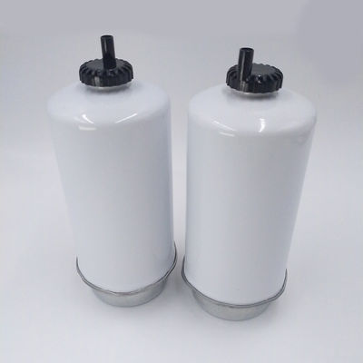 Filtro del carburante P551425 5198957 32925994 RE54719 FS550435 26560139 per camion V836867595