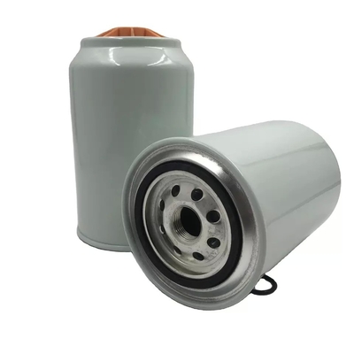16260347 Sostituzione del filtro di separazione dell'acqua dal carburante del motore diesel FS19816