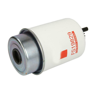 Elemento di filtro del carburante competitivo FS19829 P551421 per trattori e autotrasporti Parti di motori diesel